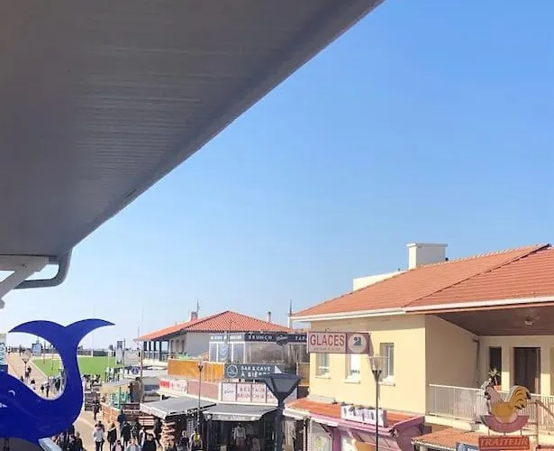 3 Extra Centre à 200m De L'océan *